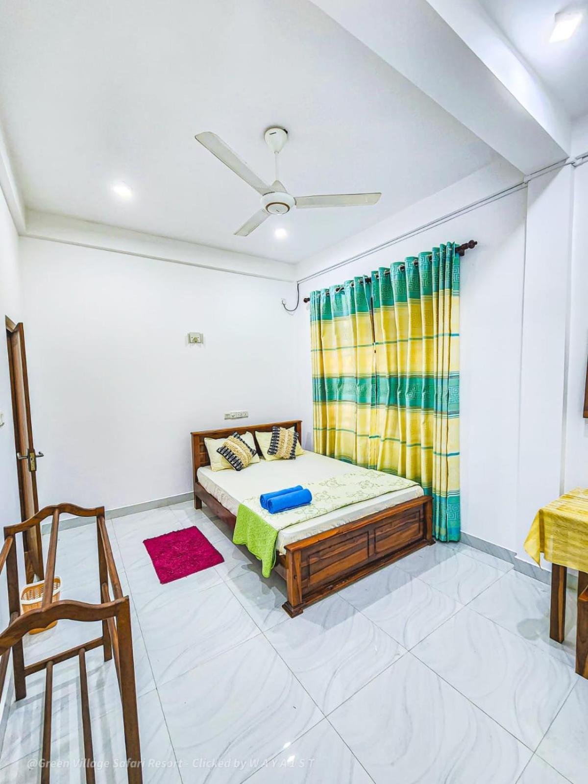 White Rose Safari Home Stay Udawalawe Bagian luar foto